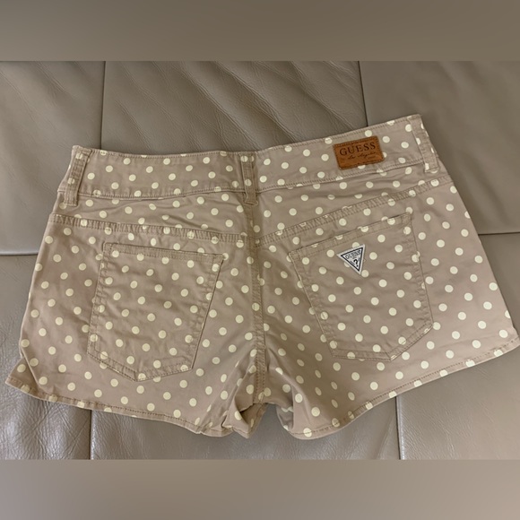 Guess polka dot shorts. - Picture 2 of 3